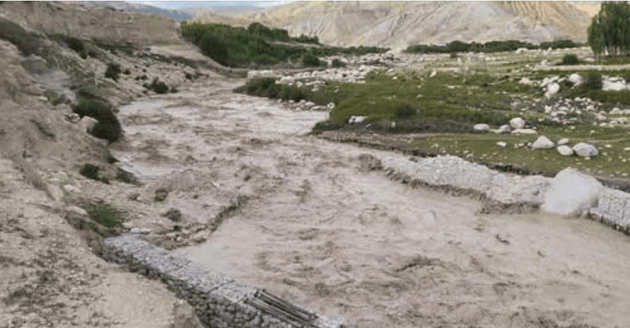 Massive Mudslide and Flood Hit Chumjung Khola in Upper Mustang